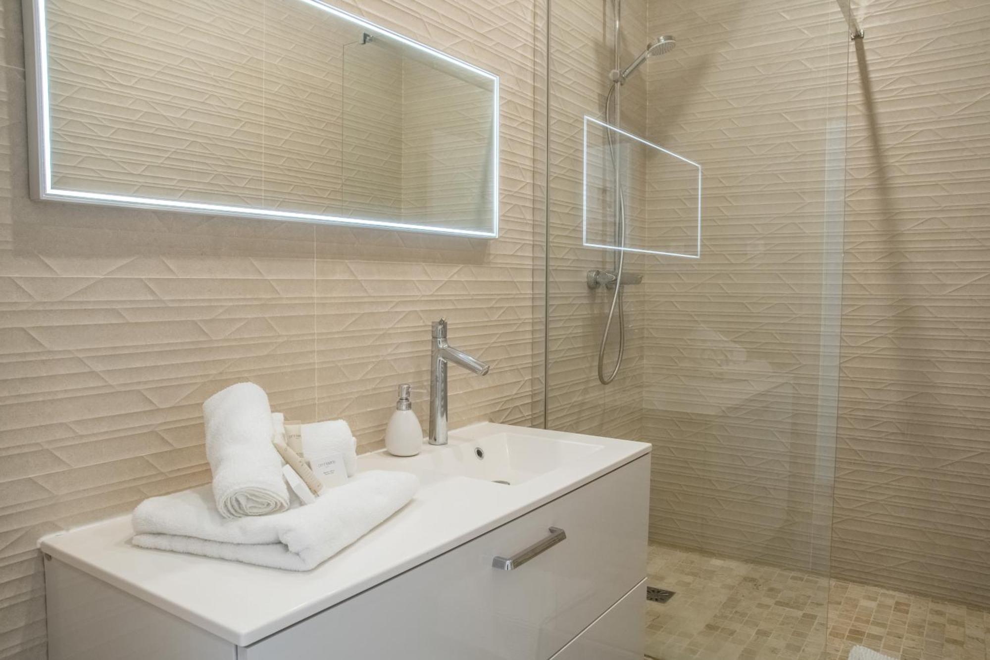 Appartement Spacieux Et Renove Paryż Zewnętrze zdjęcie
